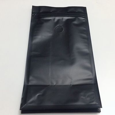 주문 다시 닫을 수 있는 매트 블랙 스탠드업 포스 도이팩 지퍼백 에코 친화적 online manufacture